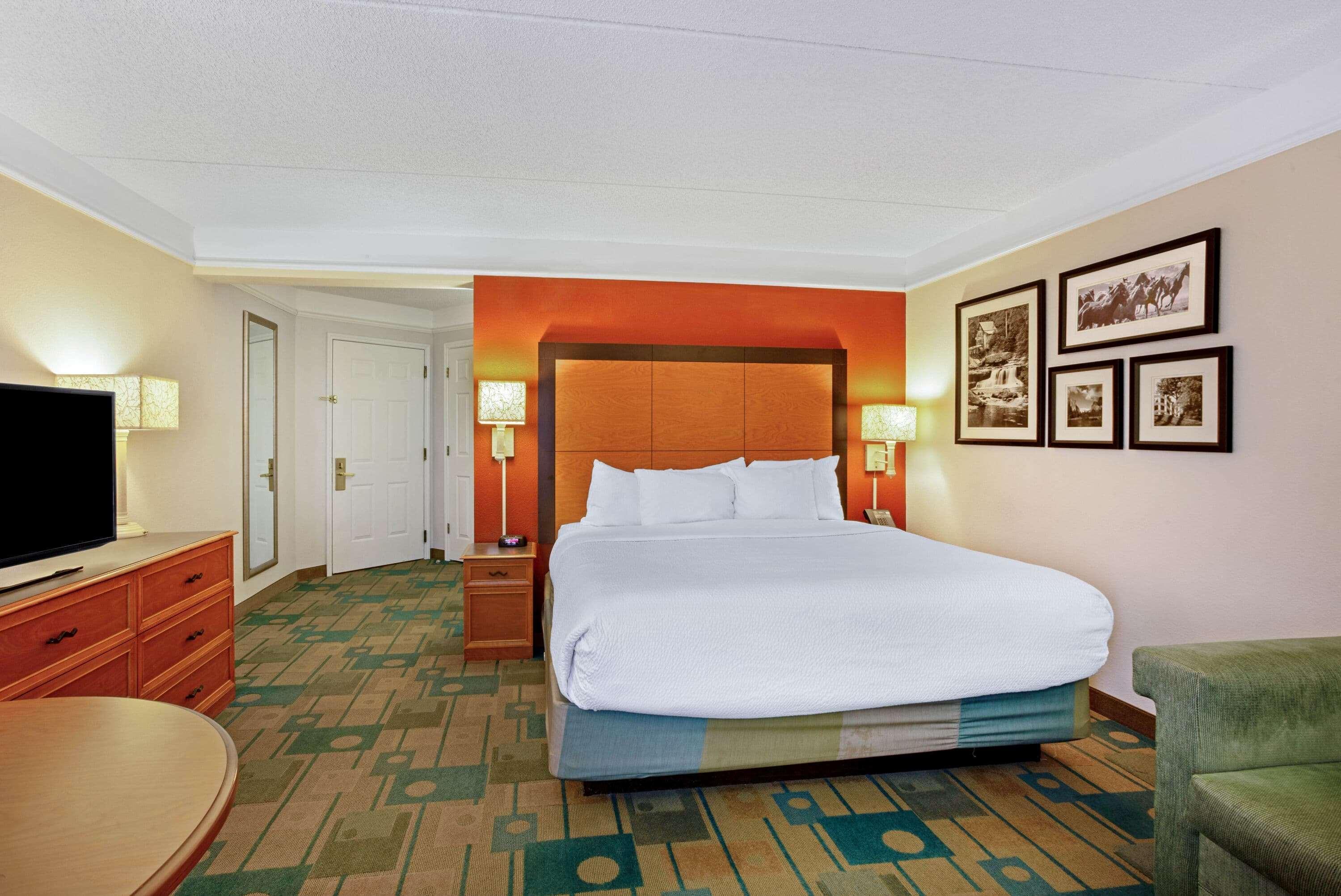 La Quinta By Wyndham Winston-Salem Hotel Exterior foto
